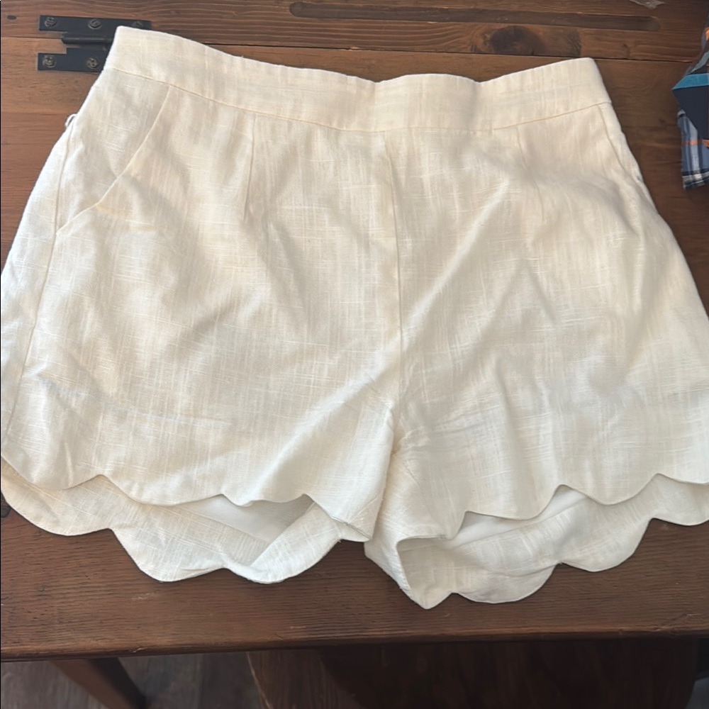 Elegant Cream Women's Shorts